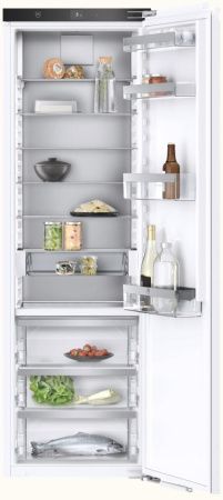 Встраиваемый холодильник V-ZUG Cooler V4000 178K CO4T-51121 - купить онлайн, цена 785 990.49 ₽, стоимость доставки по МСК и РФ от 300 рублей, заказать сейчас! Встраиваемый холодильник V-ZUG Cooler V4000 178K CO4T-51121 купить за 785 990.49 ₽ в Москве с доставкой по РФ