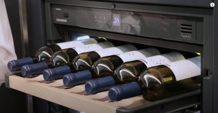 Винный шкаф Liebherr WPgbi 5272 Vinidor Selection - купить онлайн, цена 605 000.42 ₽, стоимость доставки по МСК и РФ от 300 рублей, заказать сейчас! Винный шкаф Liebherr WPgbi 5272 Vinidor Selection купить за 605 000.42 ₽ в Москве с доставкой по РФ