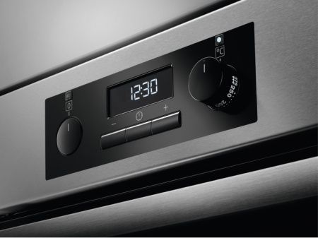 Духовой шкаф Aeg BEB331010M купить за 75&nbsp;000 ₽ в Москве с доставкой по РФ